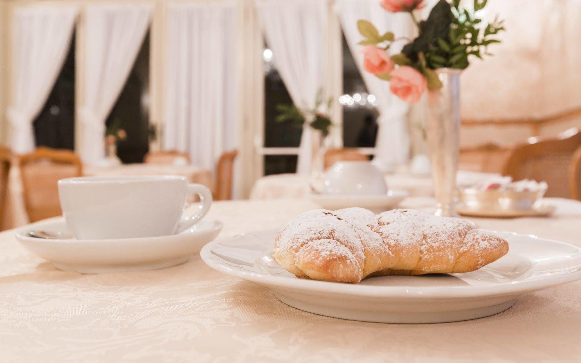 Du Parc Hotel Lake Maggiore Ngoại thất bức ảnh